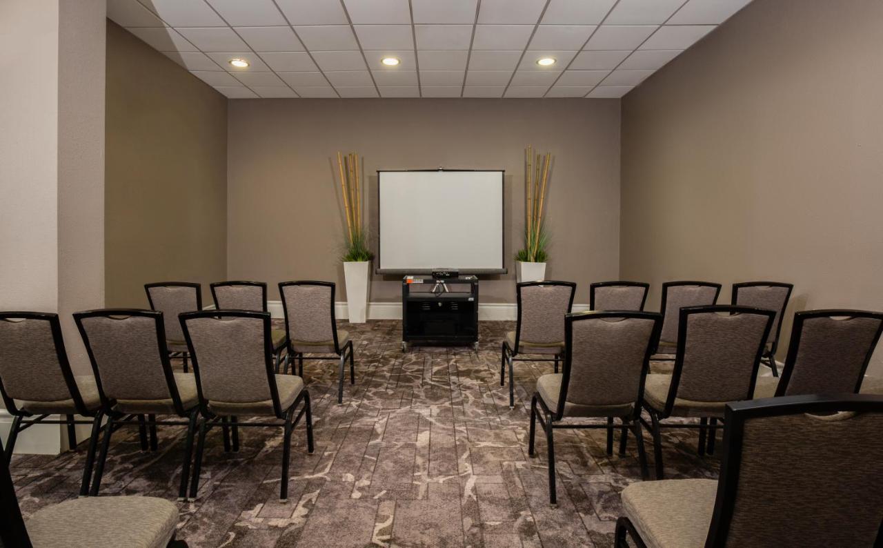 Pomeroy Hotel & Conference Centre Grande Prairie Zewnętrze zdjęcie
