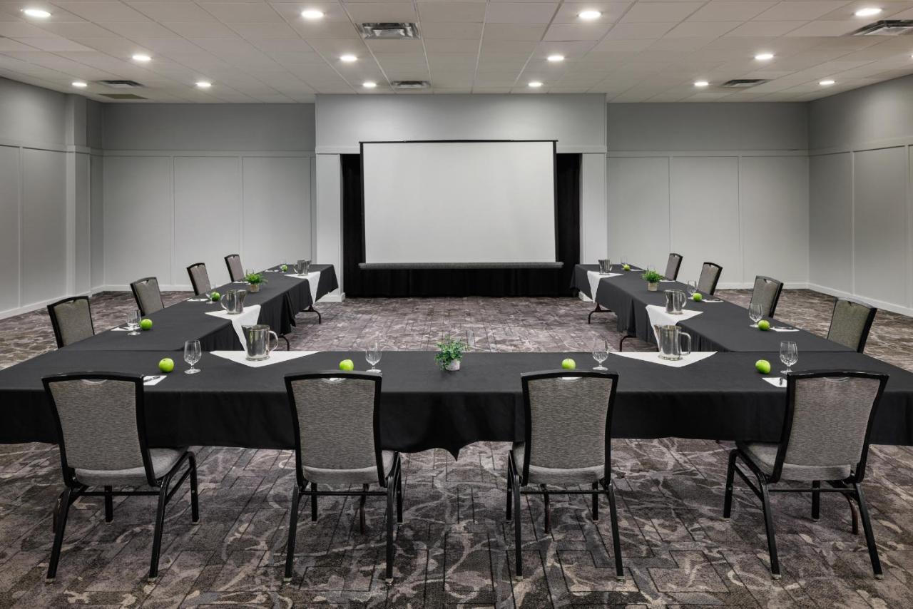 Pomeroy Hotel & Conference Centre Grande Prairie Zewnętrze zdjęcie